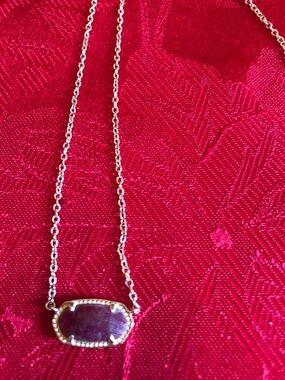 Beautiful Kendra Scott Necklace